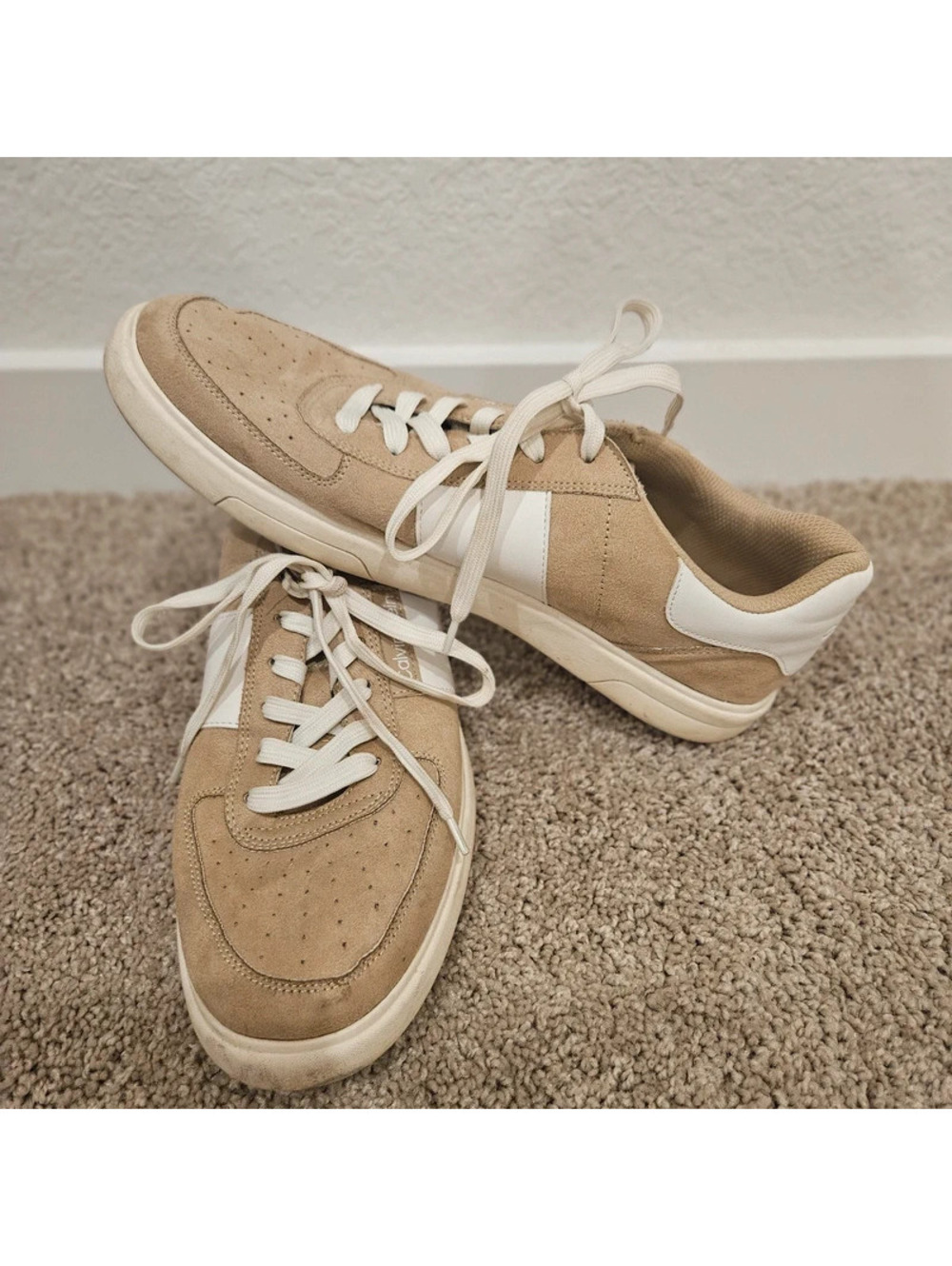 Calvin Klein Beige and White Suede Sneakers Size 8.5 US